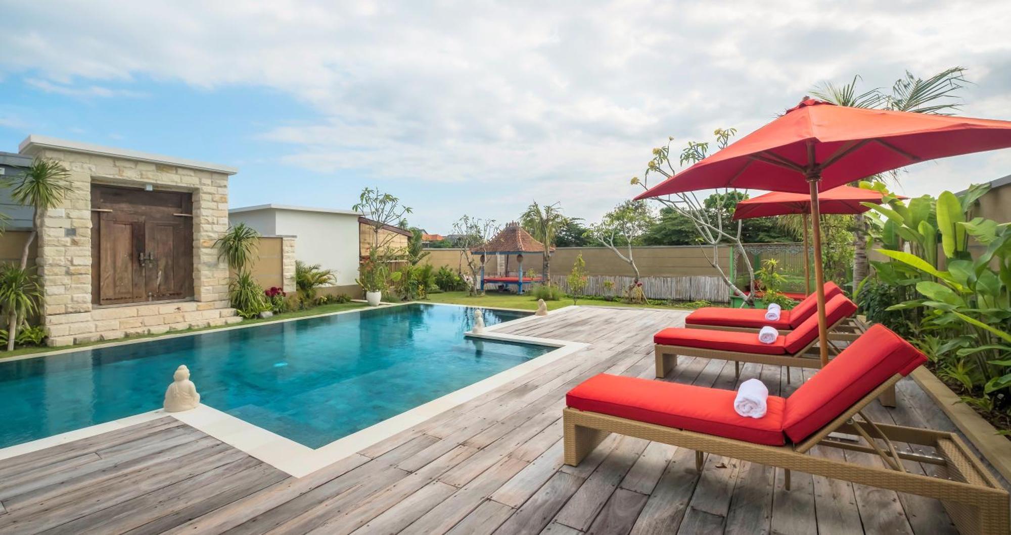 Villa Manggala - 13 Mins Walk To Berawa Beach Canggu Buitenkant foto