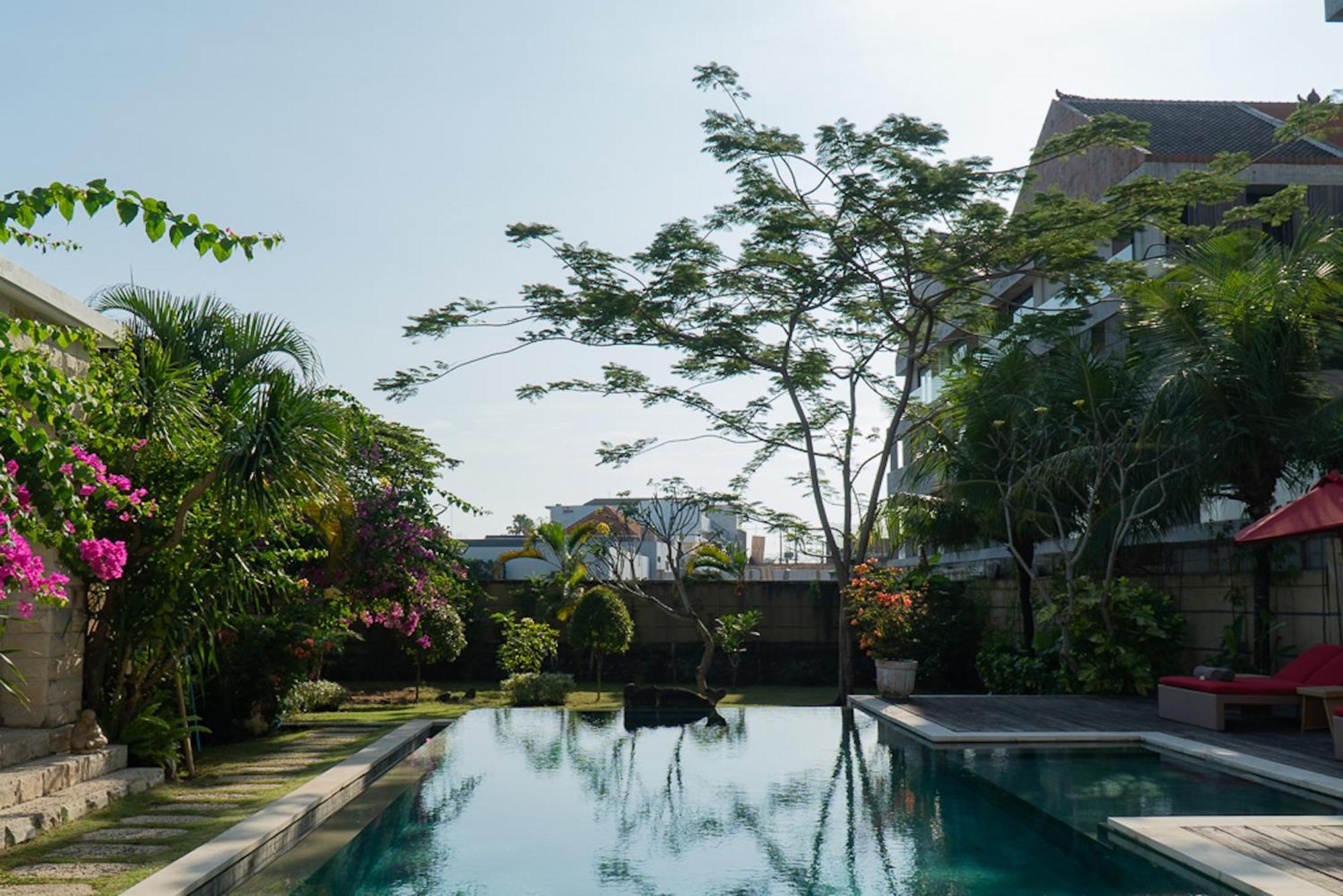Villa Manggala - 13 Mins Walk To Berawa Beach Canggu Buitenkant foto